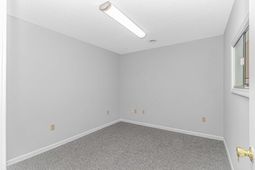 1504 Azalea Dr. photo 4
