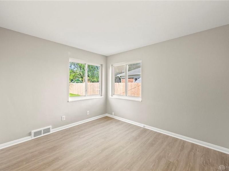 605 Lamont Drive, Kettering, OH 45429 Photo 16