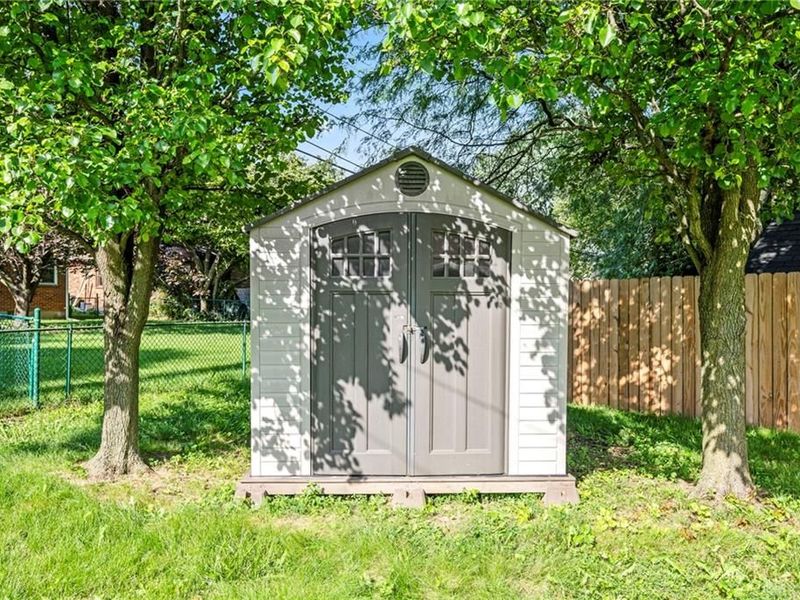 605 Lamont Drive, Kettering, OH 45429 Photo 31
