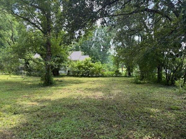 2612 Banks Road , Chattanooga, TN 37421