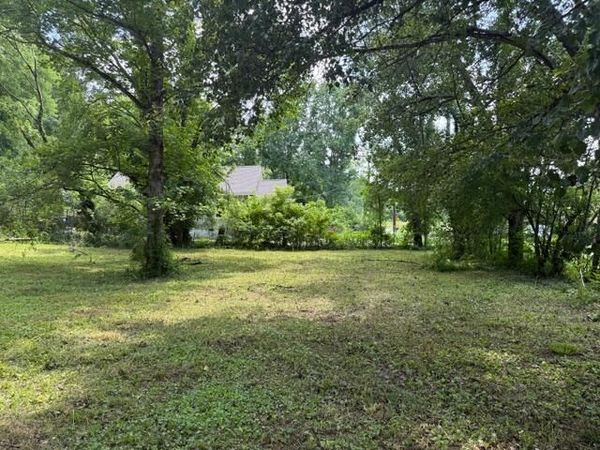 2612 Banks Road , Chattanooga, TN 37421