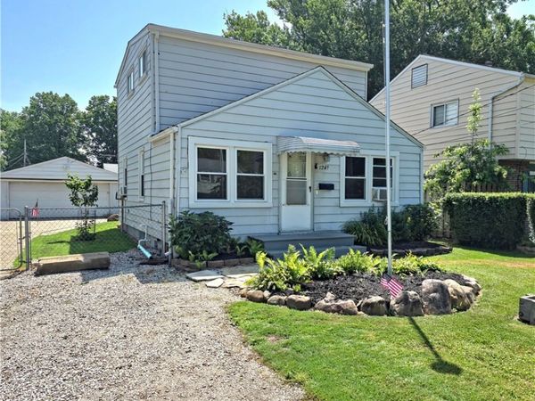 1249 E 342nd Street , Eastlake, OH 44095