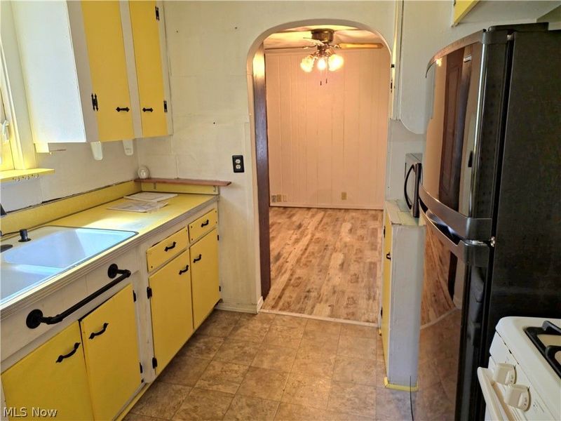 1249 E 342nd Street, Eastlake, OH 44095 Photo 4