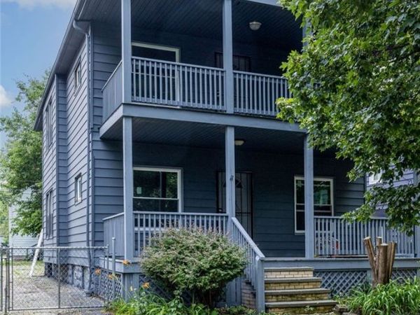 6704 Owosso Avenue , Cleveland, OH 44105