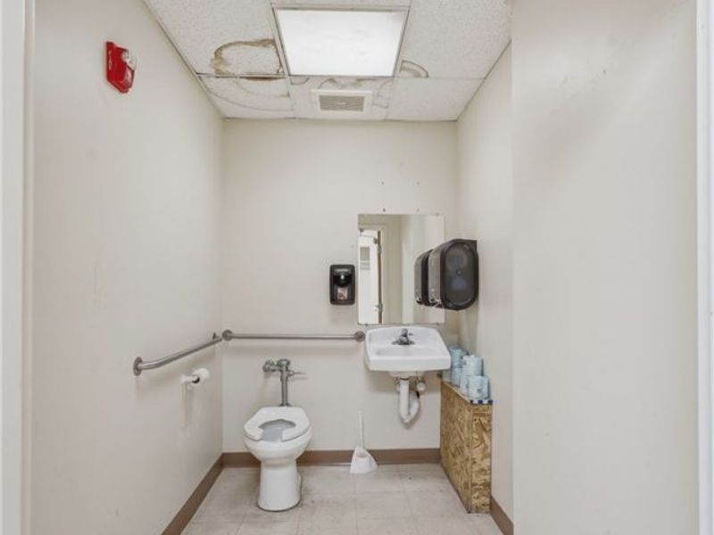 2430 E 28th Street, Lorain, OH 44055 Photo 32