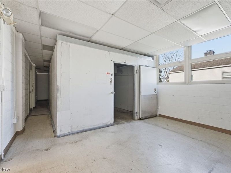 2430 E 28th Street, Lorain, OH 44055 Photo 34