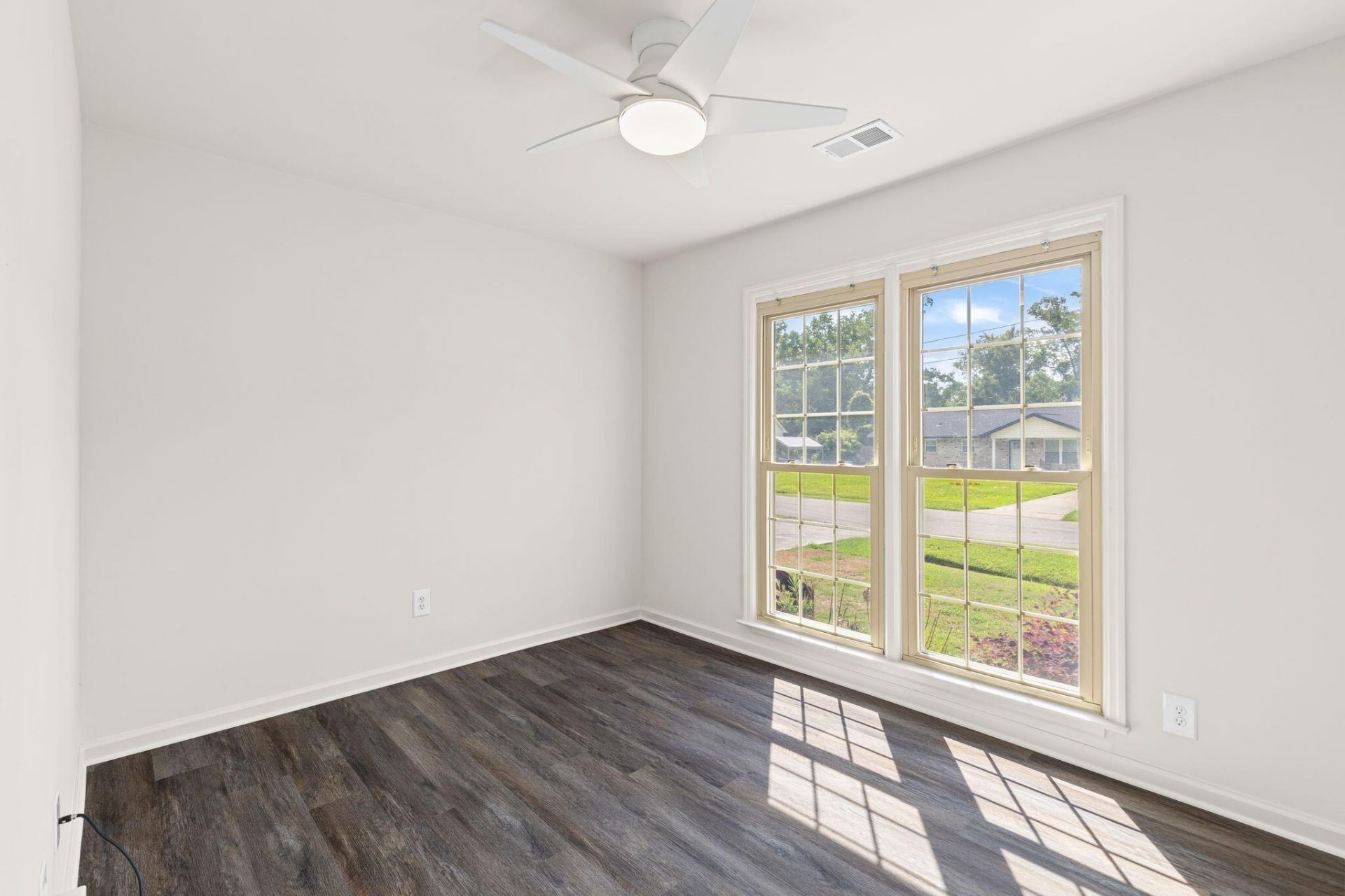 1115 Kentwood Circle Photo 19