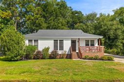 1115 Kentwood Circle photo 4