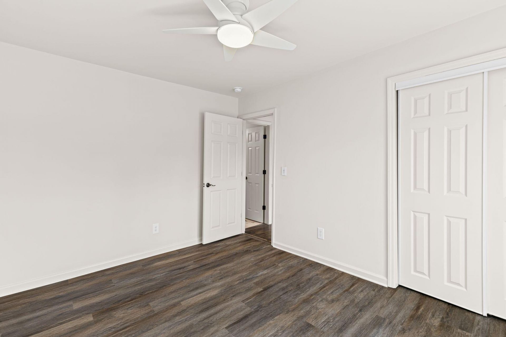 1115 Kentwood Circle Photo 24