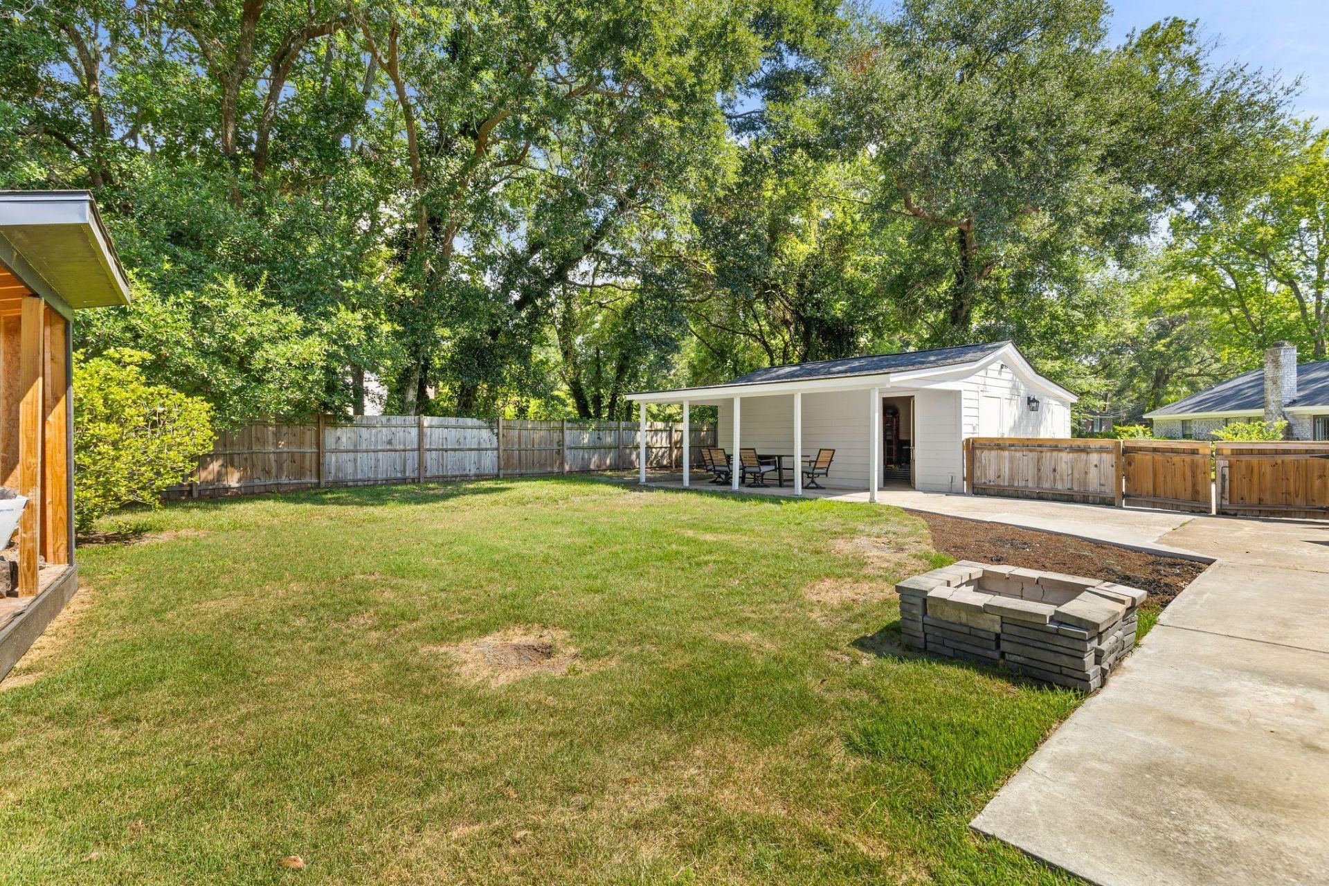 1115 Kentwood Circle Photo 28