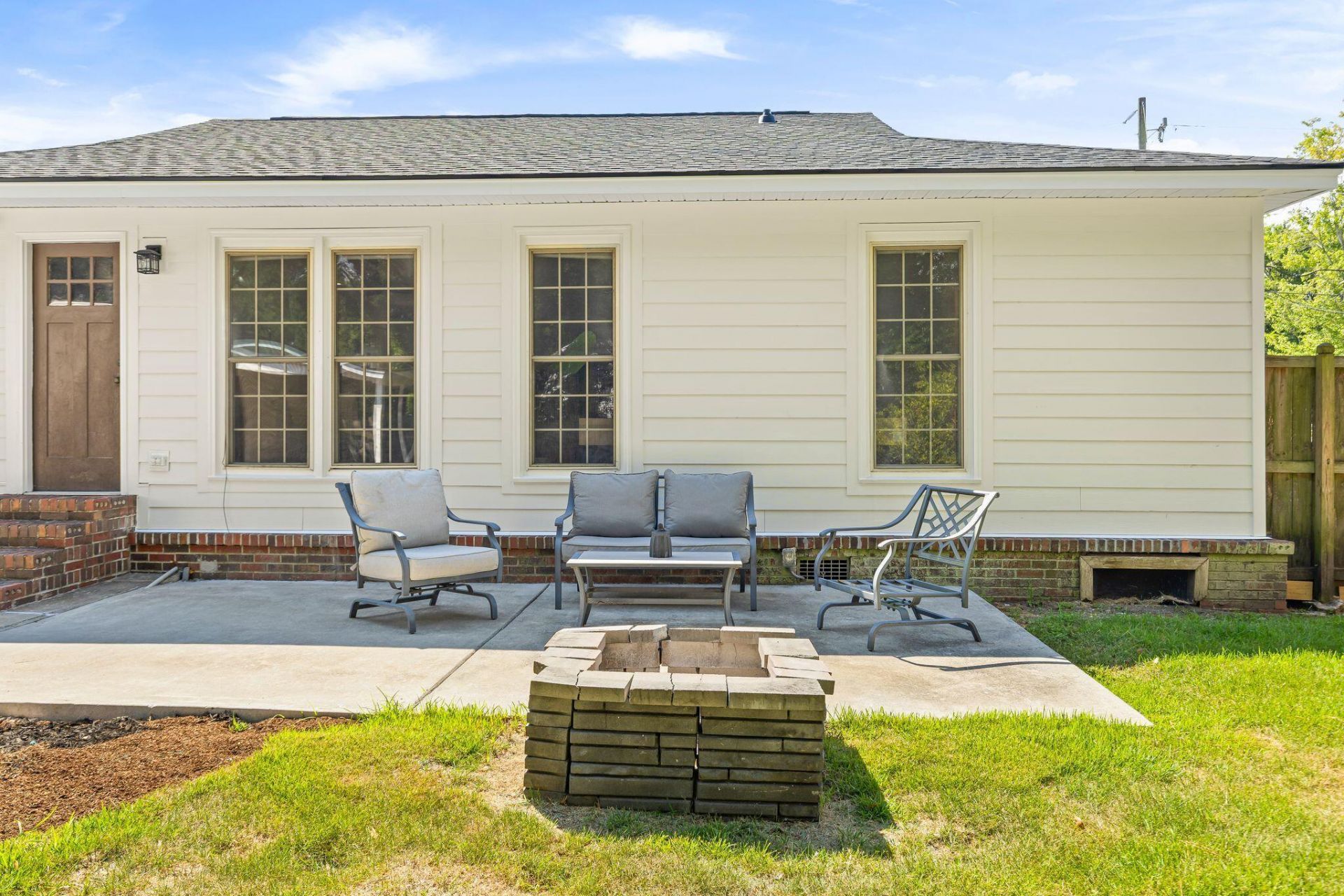 1115 Kentwood Circle Photo 29