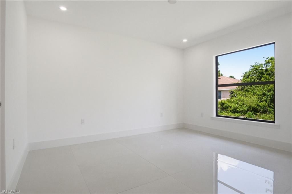 739 Fullerton Ave S, Lehigh Acres, FL 33974 Photo