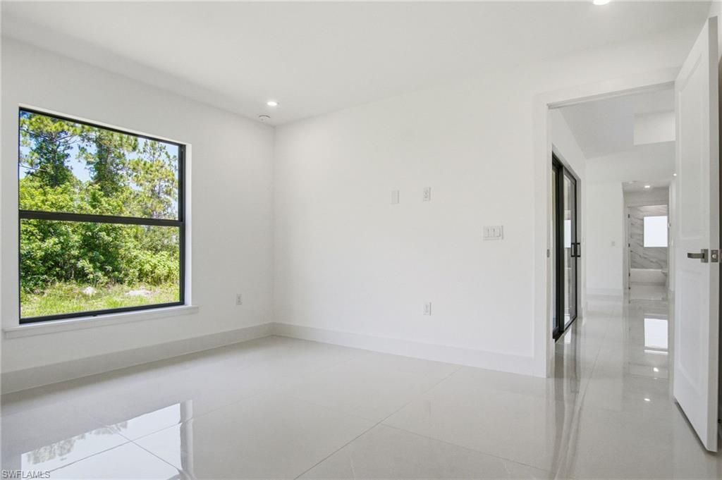 739 Fullerton Ave S, Lehigh Acres, FL 33974 Photo
