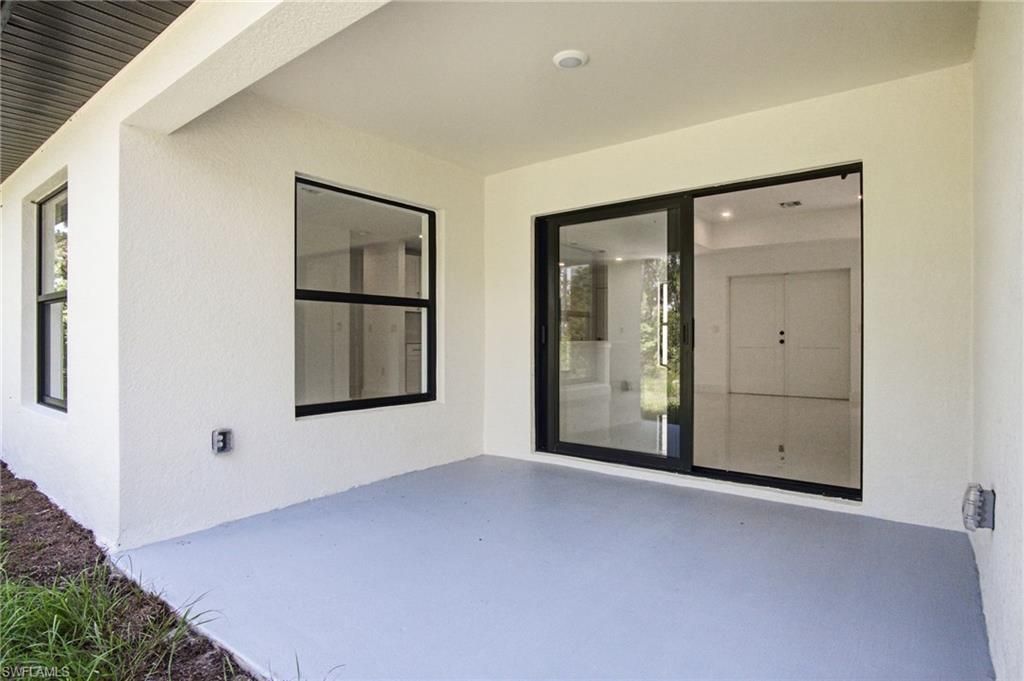 739 Fullerton Ave S, Lehigh Acres, FL 33974 Photo