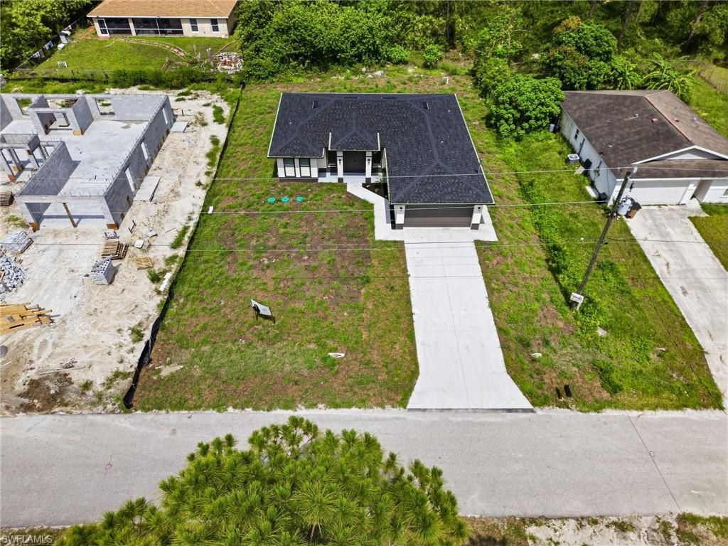 739 Fullerton Ave S, Lehigh Acres, FL 33974 Photo
