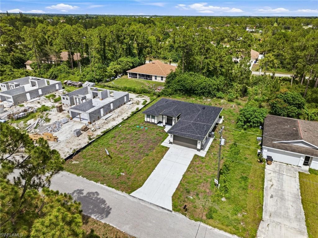 739 Fullerton Ave S, Lehigh Acres, FL 33974 Photo