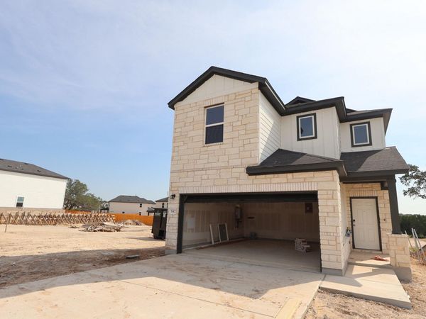 547 Bishop Wood RD, Dripping Springs, TX 78620