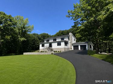 53 Mountain Lake, Warren, CT 06777