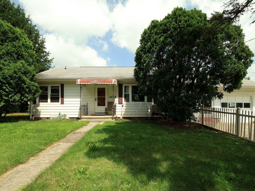 1455 Ash Avenue, State College, PA 16801 Main Photo