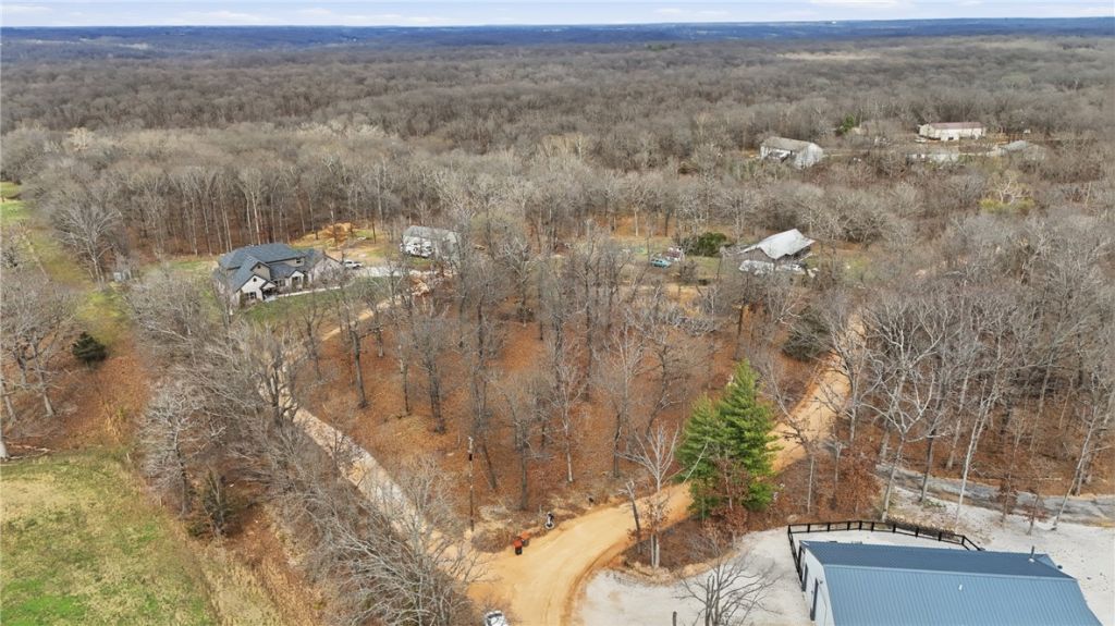 Sunrise Road, Gravette, AR 72736 Main Photo
