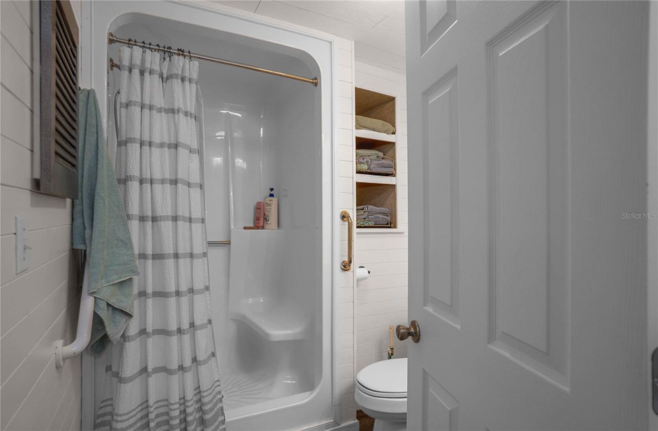 4556 E Shorewood Drive , Hernando, FL 34442 Photo