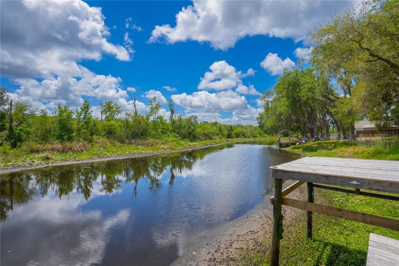 4556 E Shorewood Drive , Hernando, FL 34442 Photo