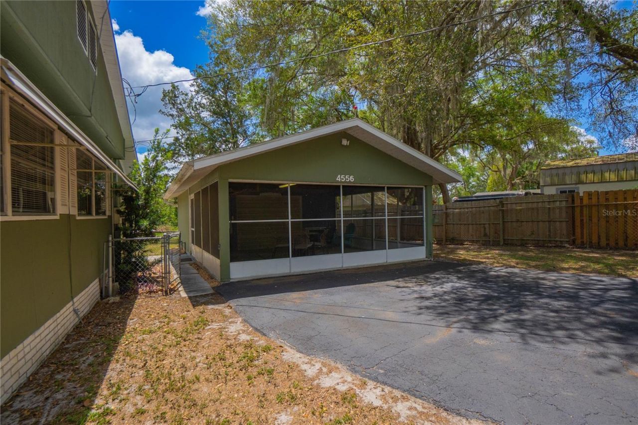 4556 E Shorewood Drive , Hernando, FL 34442 Photo