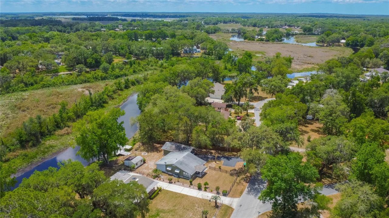 4556 E Shorewood Drive , Hernando, FL 34442 Photo