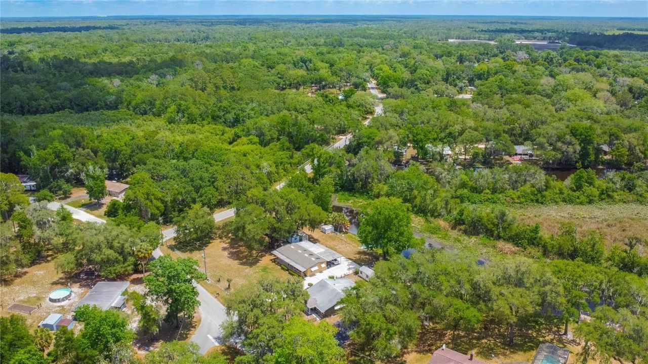 4556 E Shorewood Drive , Hernando, FL 34442 Photo
