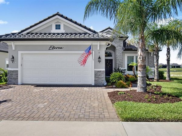 11 DEL PALMA DRIVE , PALM COAST, FL 32137