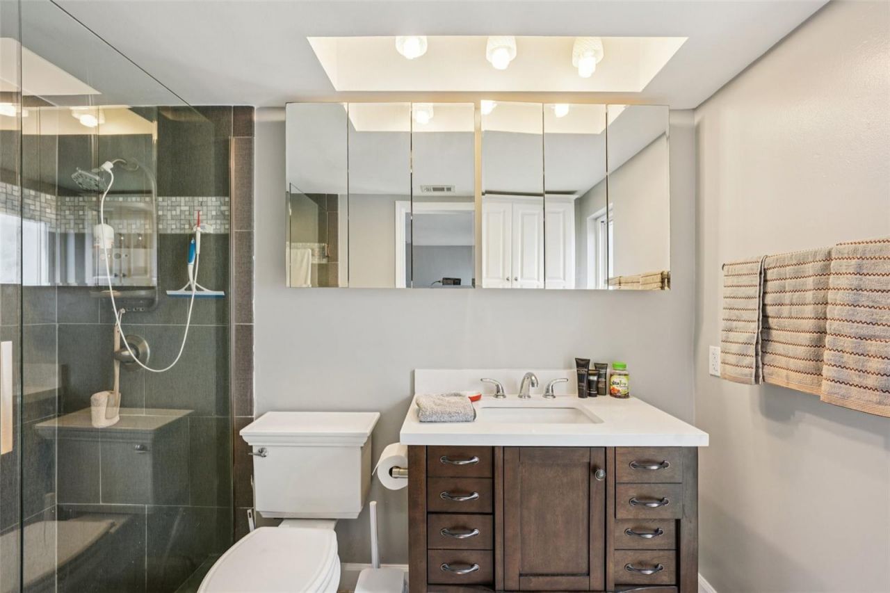 6010 Bayou Grande Boulevard Ne, Saint Petersburg, FL 33703 Photo