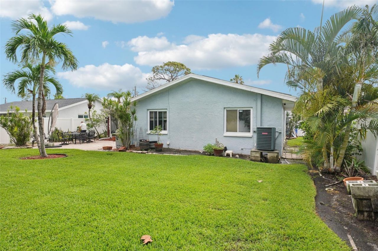 6010 Bayou Grande Boulevard Ne, Saint Petersburg, FL 33703 Photo