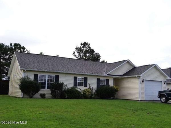 430 Meeting Street , Beaufort, NC 28516