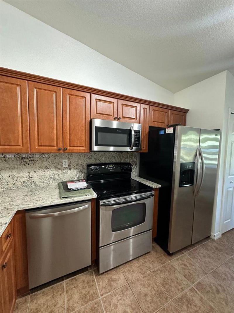 2920 SE 12th Rd, Unit 203-30, Homestead, FL 33035 Photo
