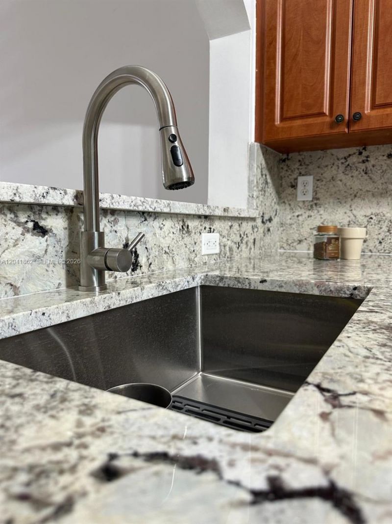 2920 SE 12th Rd, Unit 203-30, Homestead, FL 33035 Photo