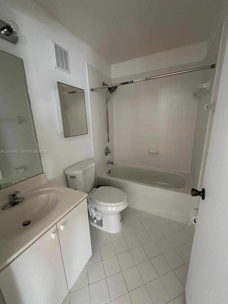 2920 SE 12th Rd, Unit 203-30, Homestead, FL 33035 Photo