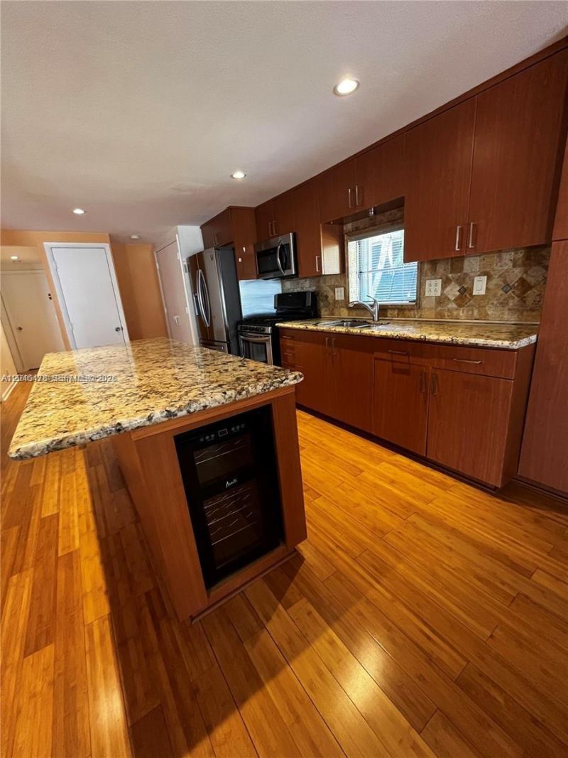 84 Avenue D, Unit D, Key Largo, FL 33037 Photo
