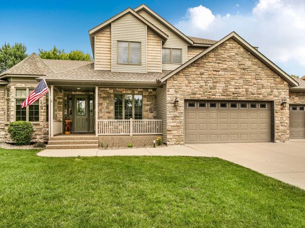 2165 Mill Pond Drive , Saint Cloud, MN 56303
