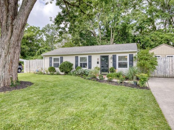 947 Stratford Place, Mason, OH 45040