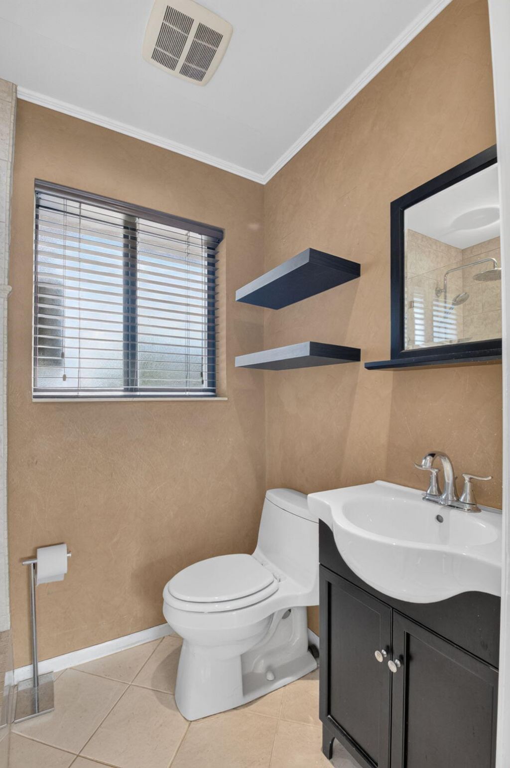 424 NW 12th Avenue, Boca Raton, FL 33486 Photo
