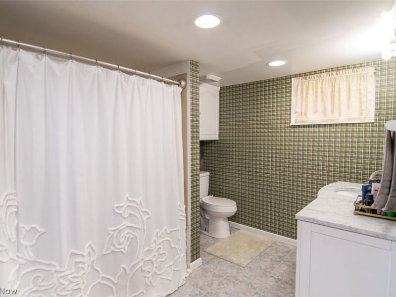 114 Chestnut Street, Bethesda, OH 43719 Photo 21