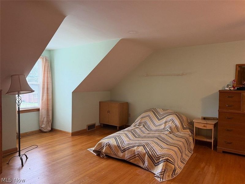 1810 Parkway Boulevard, Alliance, OH 44601 Photo 13