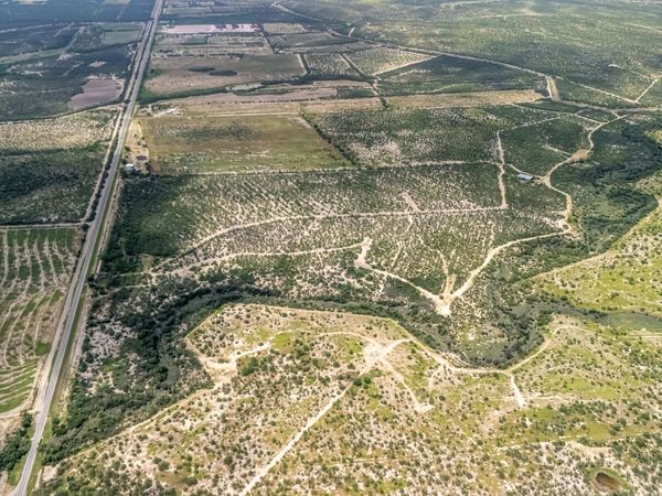 23885 FM 1021, El Indio, TX 78860