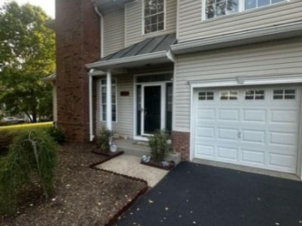 10 Stevens Ln, Bridgewater, NJ 08836