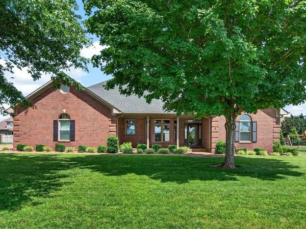 290 Neal Howell Road , Bowling Green, KY 42104