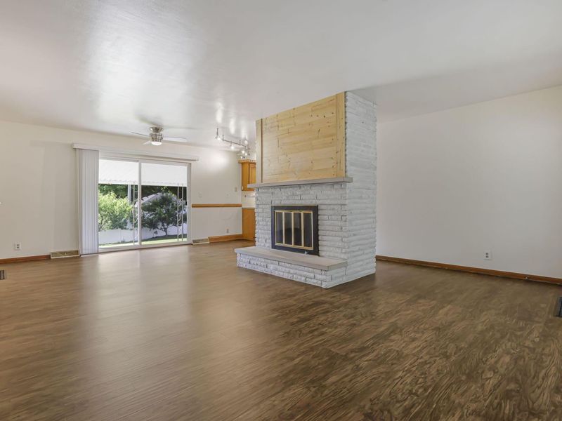 323 Fair Avenue, McArthur, OH 45651 Photo 13