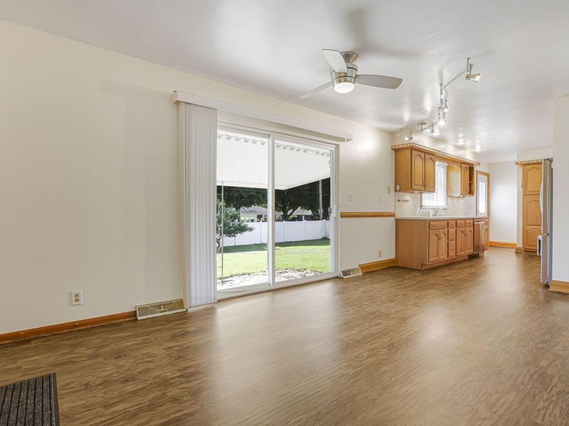 323 Fair Avenue, McArthur, OH 45651 Photo 16