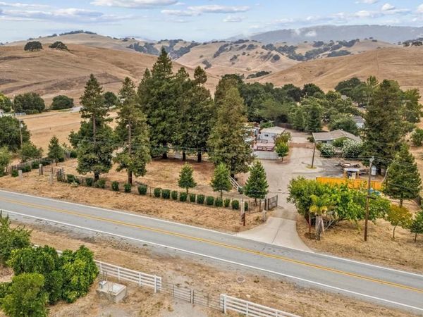 12500 New Avenue, San Martin, CA 95046
