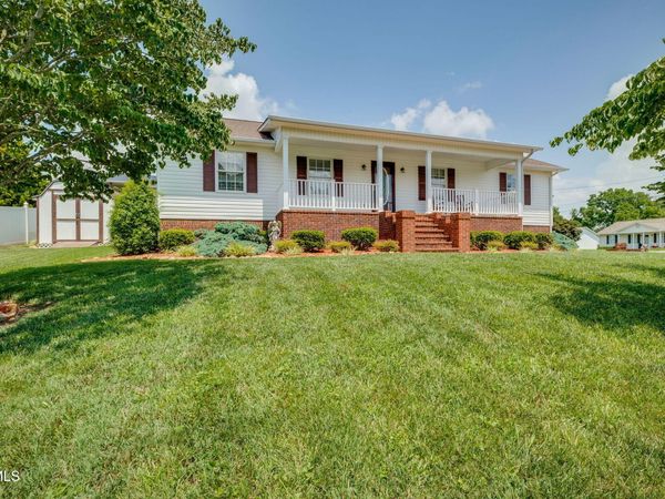 137 Chickasaw Circle, Church Hill, TN 37642