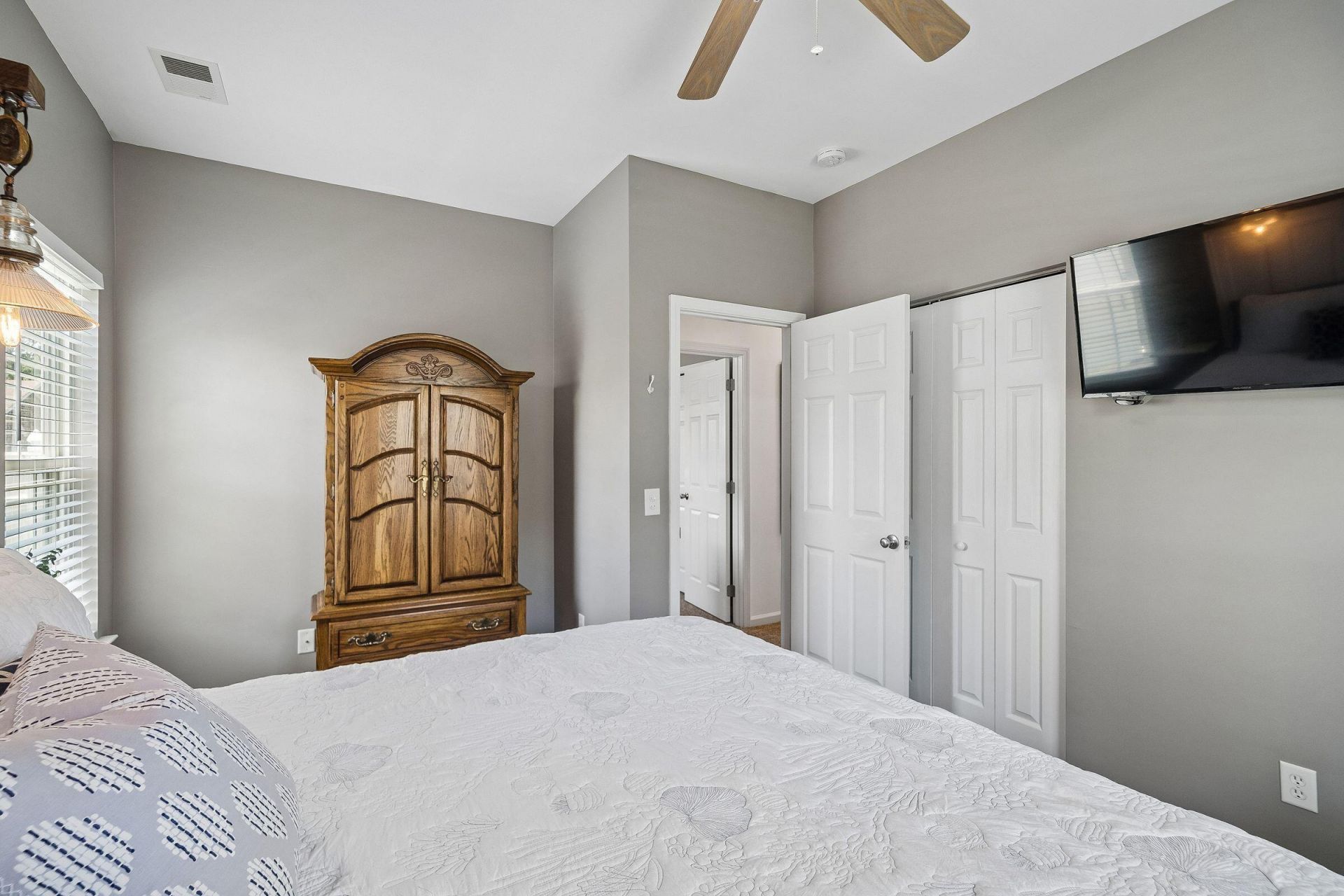 823 Minnie Street Photo 33
